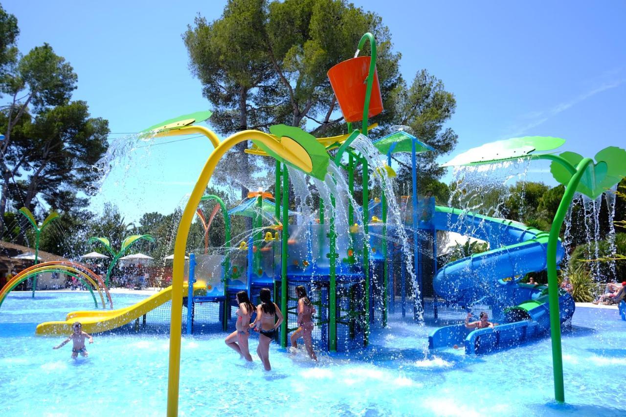 Playa Montroig Camping Resort エクステリア 写真
