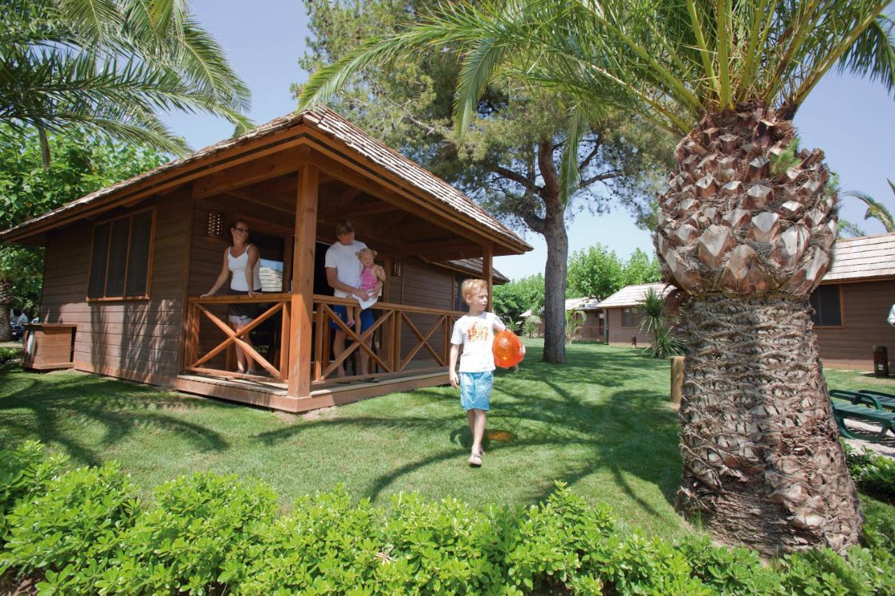 Playa Montroig Camping Resort エクステリア 写真