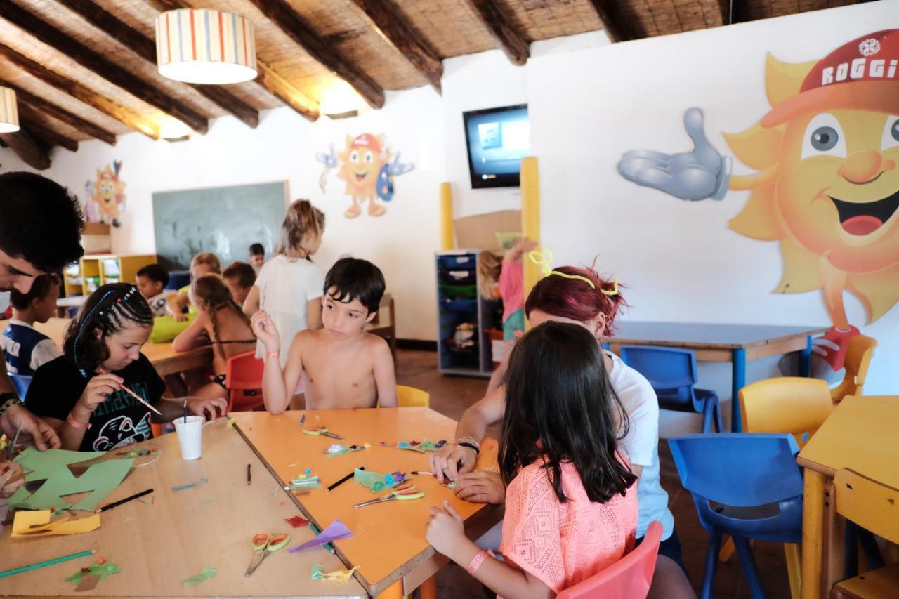 Playa Montroig Camping Resort エクステリア 写真